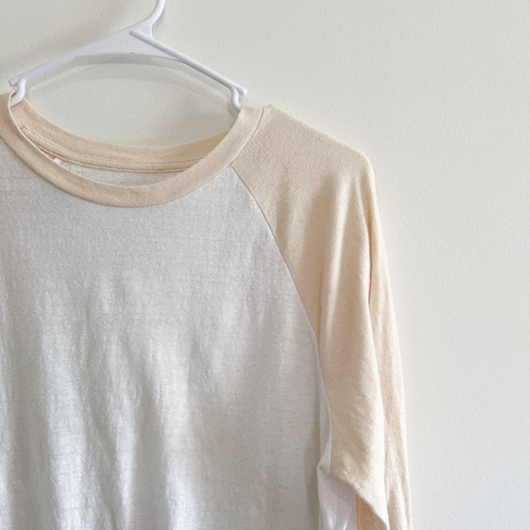 Old Navy Raglan Tee - Picture 4 of 6